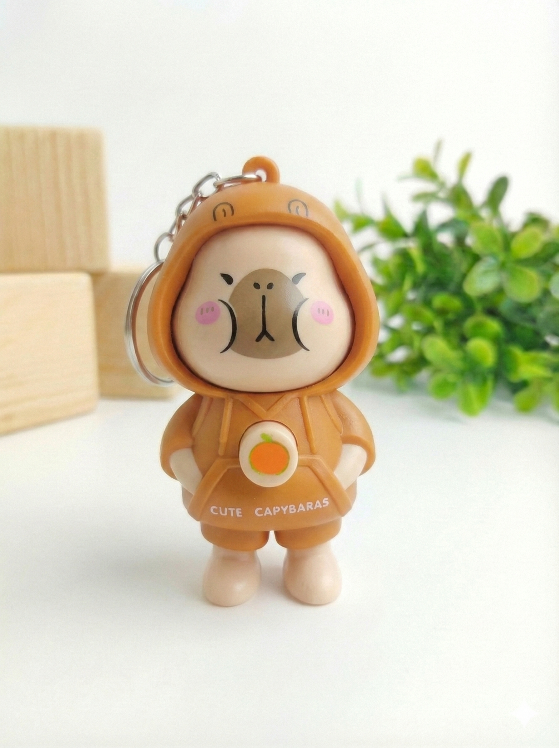 Fun Face Changing Keychain, Capybara Front View